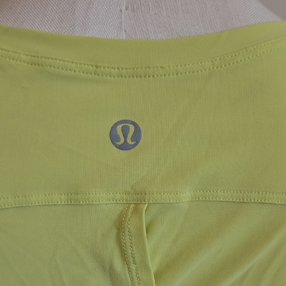 Lululemon Lime Green Women's Short Sleeve Top with Wrap Back Detail - Picture 2 of 4